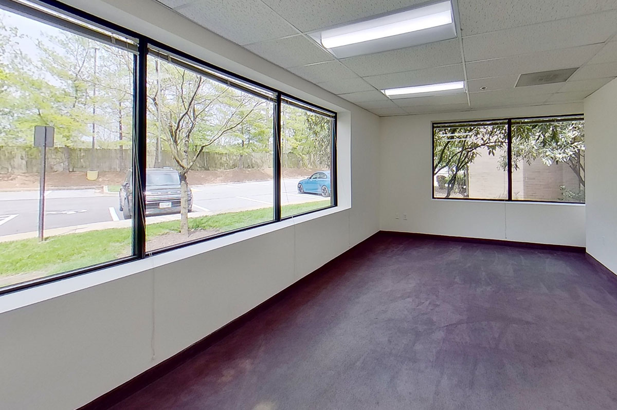 10155 York Road | Suites 101-104 | Private Office