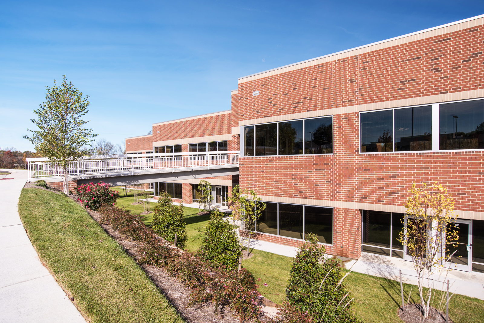 Reisterstown Crossing | Two-Story Office | 118 Westminster Pike