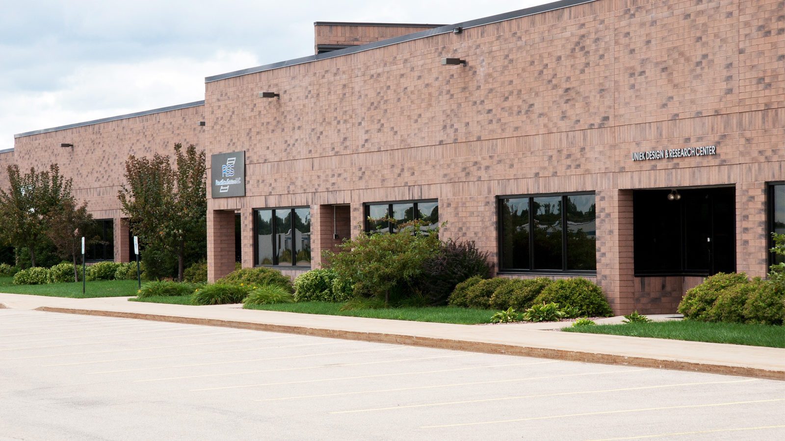 Waunakee Business Center Waunakee WI Flex Space St. John Properties