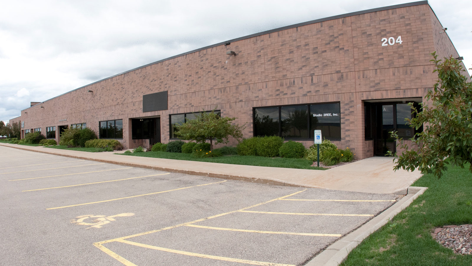 Waunakee Business Center Waunakee WI Flex Space St. John Properties