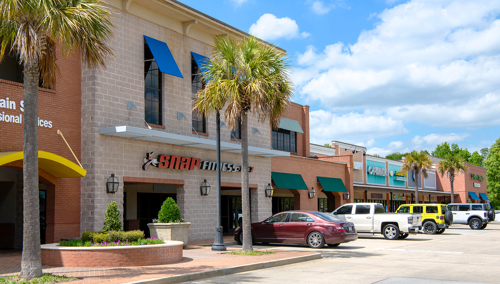 Main Street Pelican Point | 6473 Highway 44