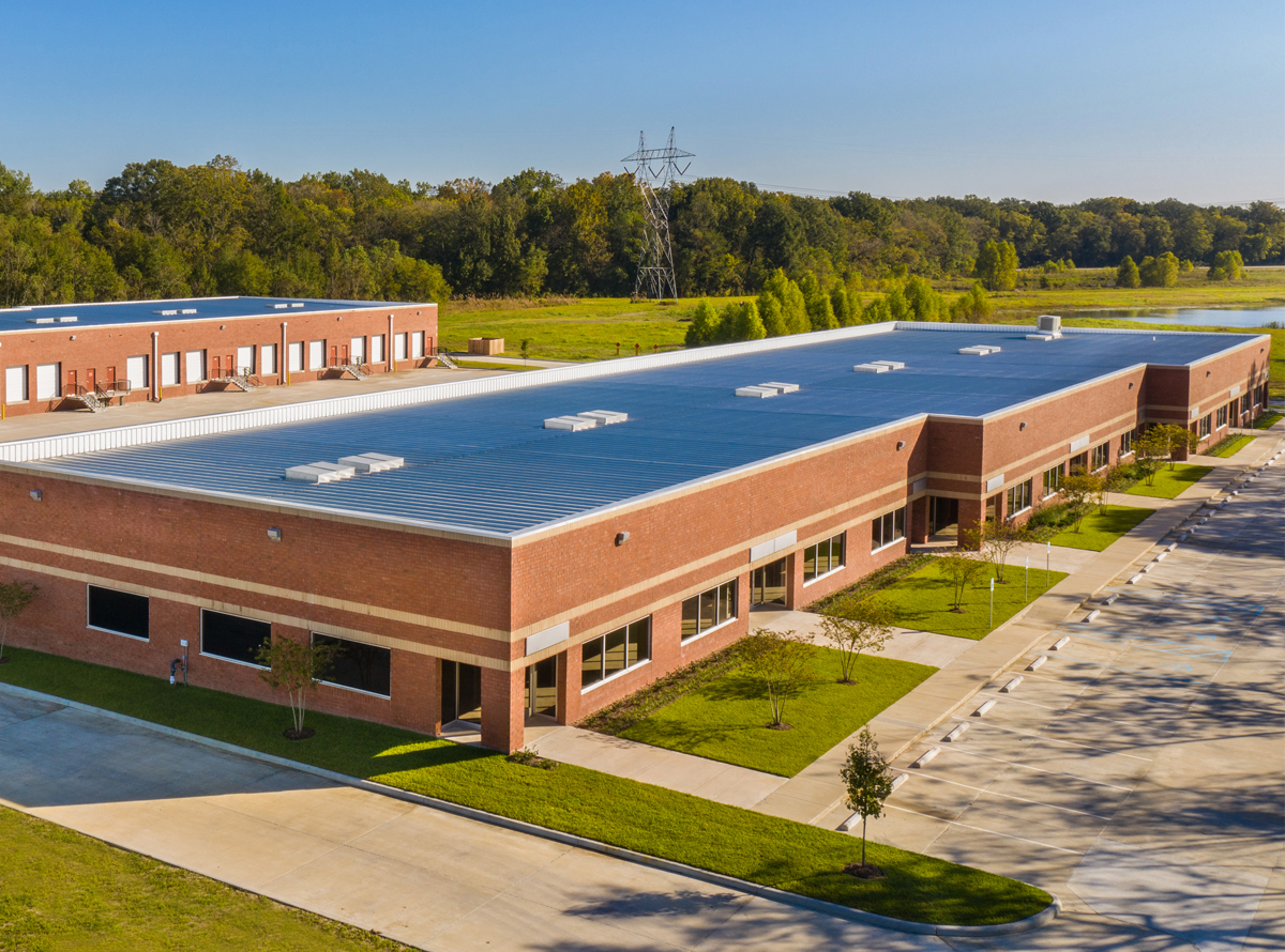 LastMile Delivery Company J.W. Logistics Leases 30,120 Square Feet of Space at Pelican Point