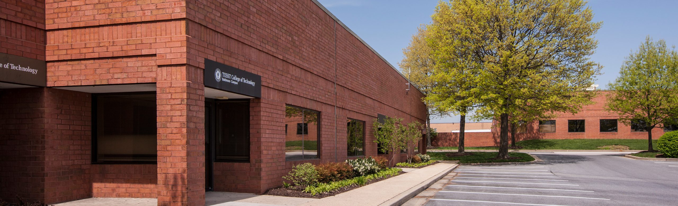 Caton Research Center is a 60-acre Baltimore County business community includes 818,650 square feet of flex/R&D and warehouse space, with quick and easy connections to downtown Baltimore, points throughout the I-95 corridor, and the Washington, D.C. suburbs.