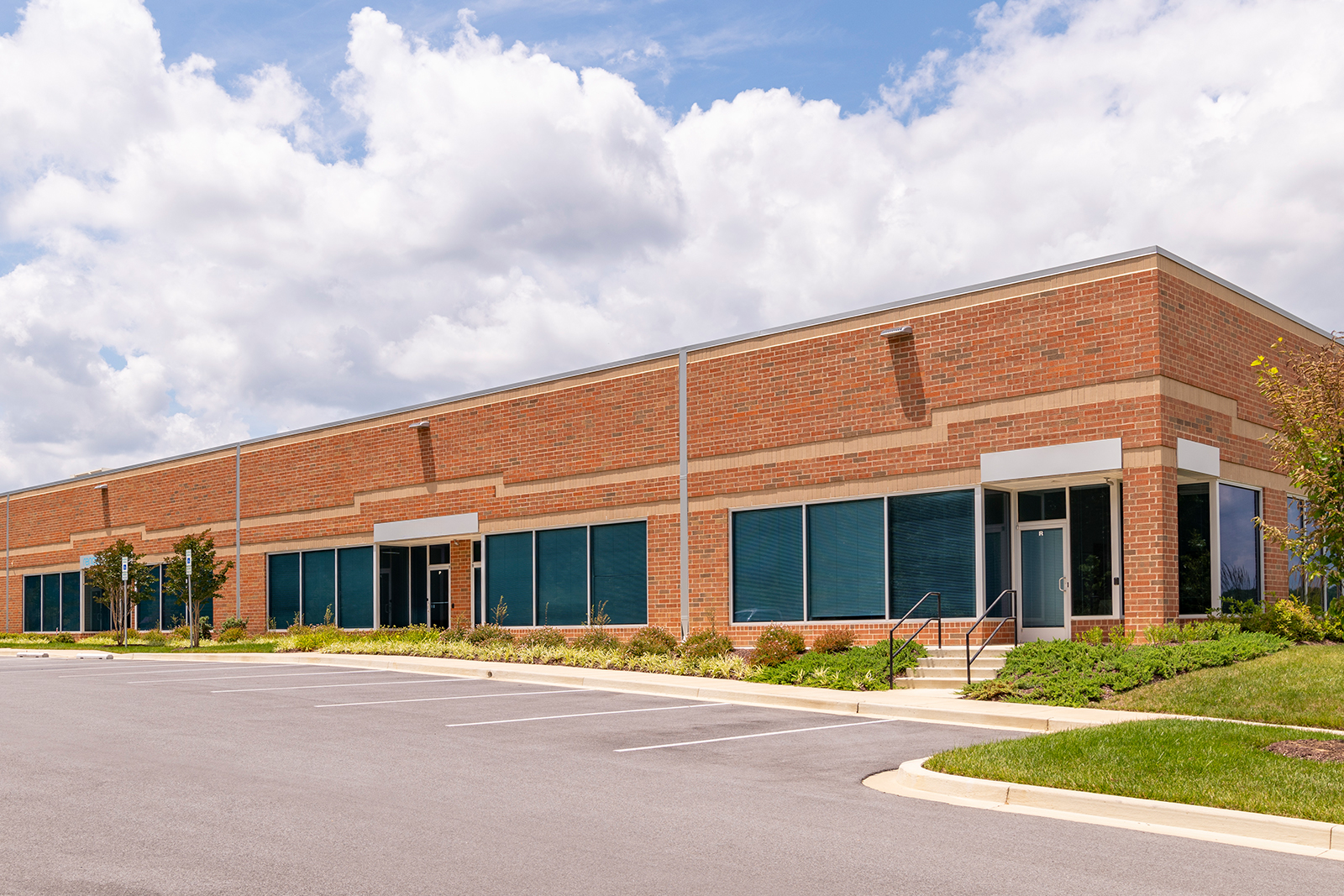 Westwood Commerce Park | Flex/R&D