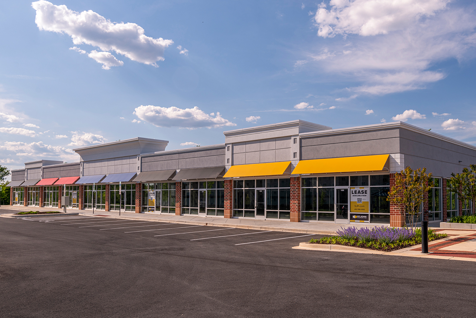 Westwood Commerce Park | Retail