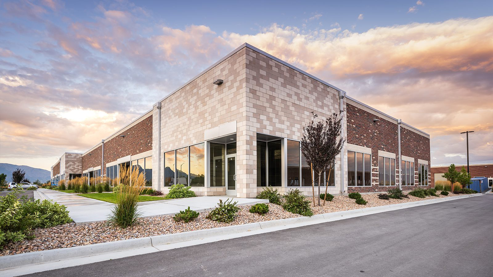 Flex/R&D front entry