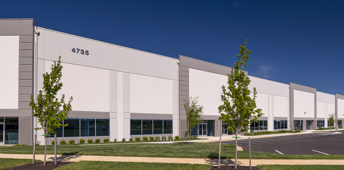 Bulk-Warehouse Entrance